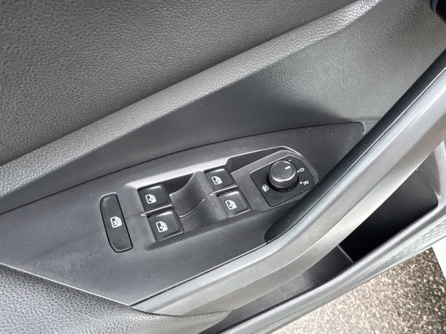2019 Volkswagen Jetta R-Line