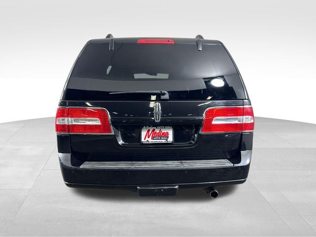 2014 Lincoln Navigator Base