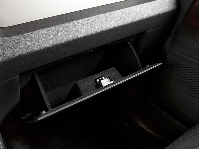 2014 Lincoln Navigator Base