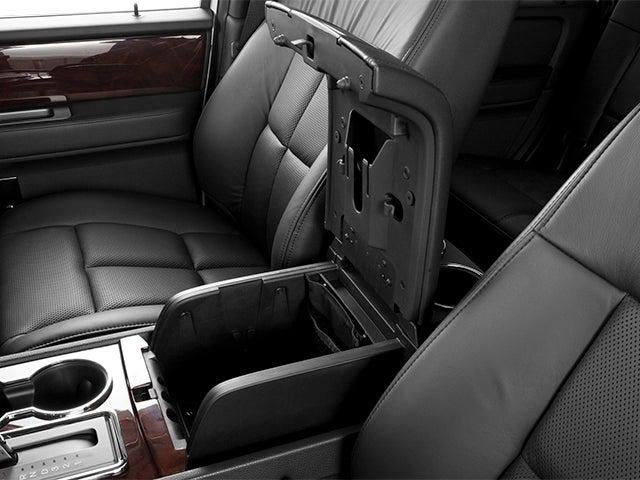 2014 Lincoln Navigator Base