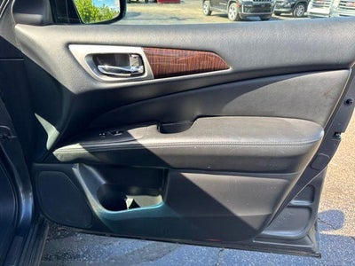 2014 Nissan Pathfinder Platinum