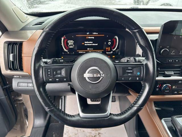 2023 Nissan Pathfinder Platinum