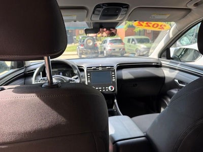 2022 Hyundai Tucson SE