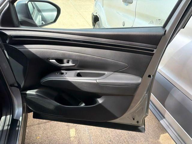2022 Hyundai Tucson SE