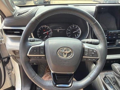 2020 Toyota Highlander Platinum