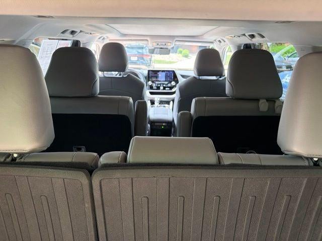 2020 Toyota Highlander Platinum