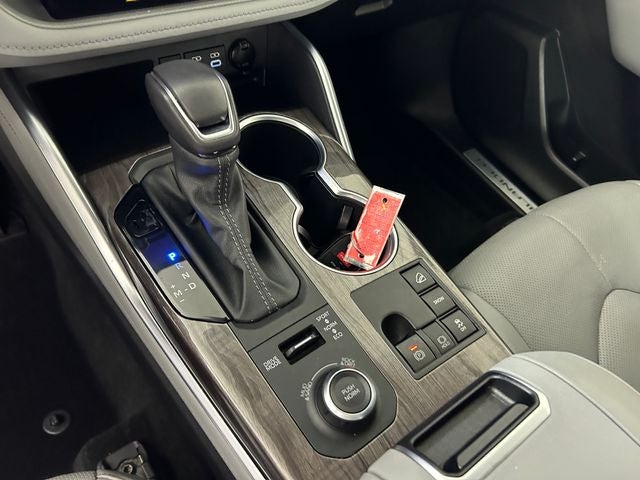 2024 Toyota Highlander Limited