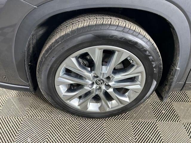 2024 Toyota Highlander Limited
