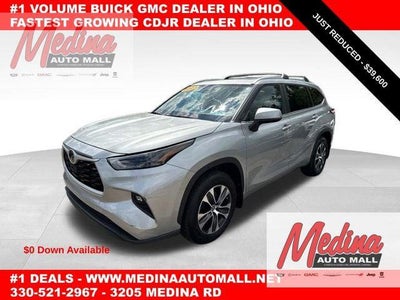 2023 Toyota Highlander XLE
