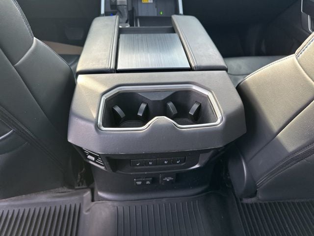 2023 Toyota Tundra Hybrid Platinum