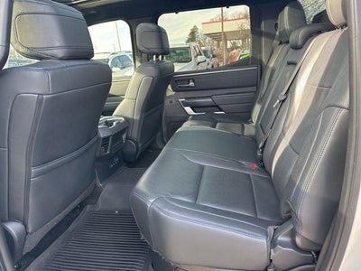 2023 Toyota Tundra Hybrid Platinum