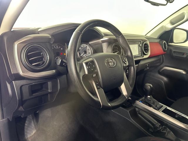2016 Toyota Tacoma SR5