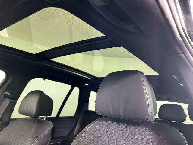 2022 BMW X5 M50i