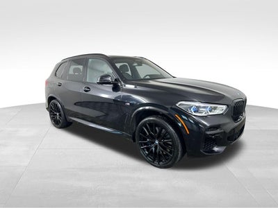 2022 BMW X5 M50i