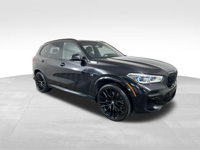 2022 BMW X5 M50i
