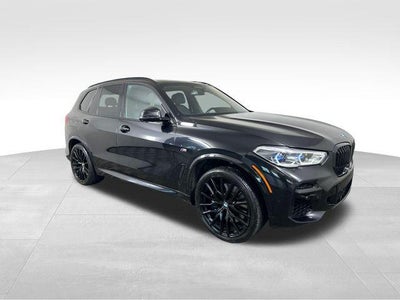 2022 BMW X5 M50i