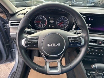 2022 Kia K5 EX