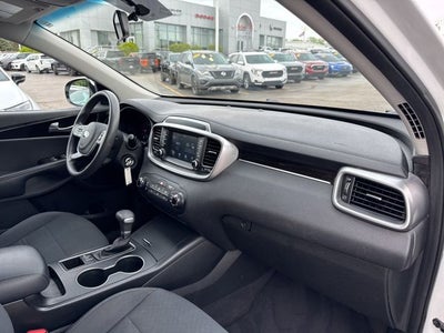 2020 Kia Sorento LX