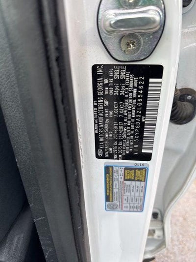 2020 Kia Sorento LX