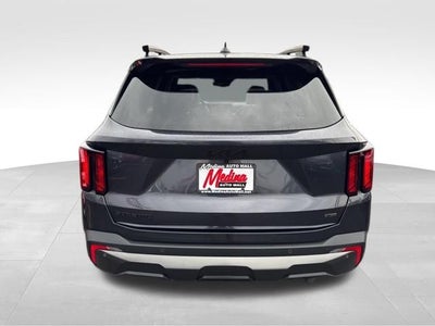 2025 Kia Sorento X-Line EX