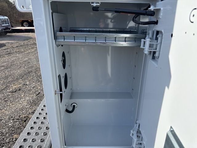 2025 GMC Savana 3500 Work Van