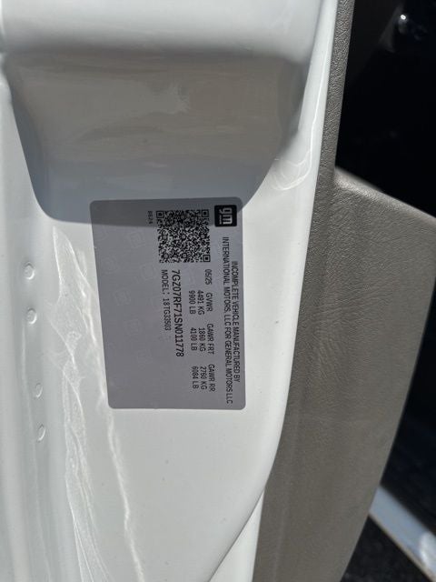 2025 GMC Savana 3500 Work Van