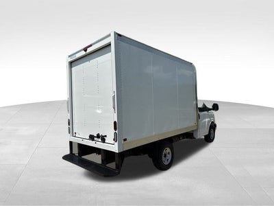 2025 GMC Savana 3500 Work Van