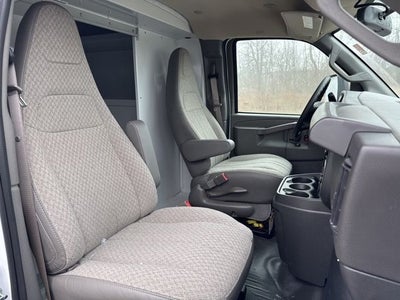 2026 GMC Savana 3500 Work Van