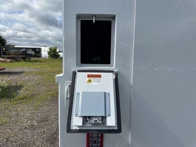 2025 GMC Savana 3500 Work Van