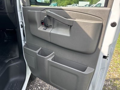 2025 GMC Savana 3500 Work Van