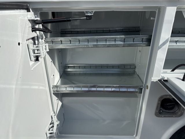 2025 GMC Savana 3500 Work Van