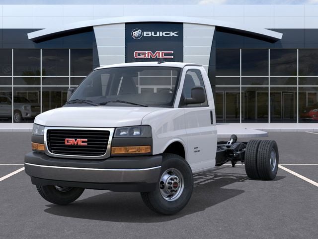 2025 GMC Savana 3500 Work Van