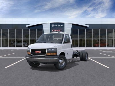 2025 GMC Savana 3500 Work Van