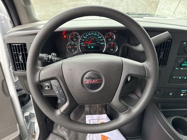 2025 GMC Savana 3500 Work Van