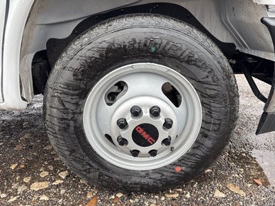 2025 GMC Savana 3500 Work Van