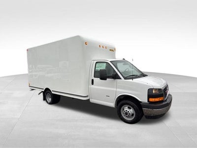2025 GMC Savana 3500 Work Van