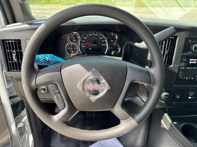 2026 GMC Savana 3500 Work Van