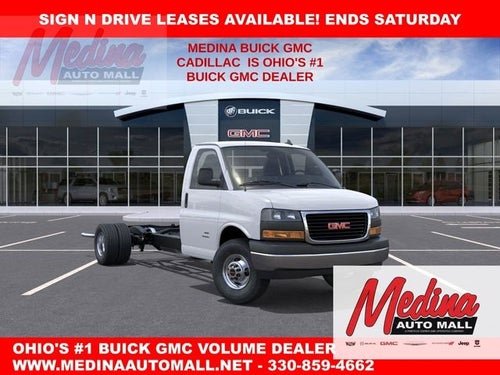 2025 GMC Savana 3500 Work Van