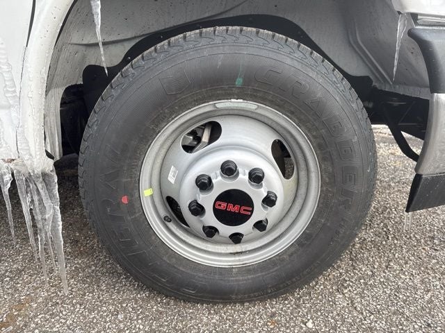 2025 GMC Savana Cutaway 4500 4500 Van