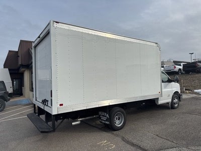 2025 GMC Savana Cutaway 4500 4500 Van