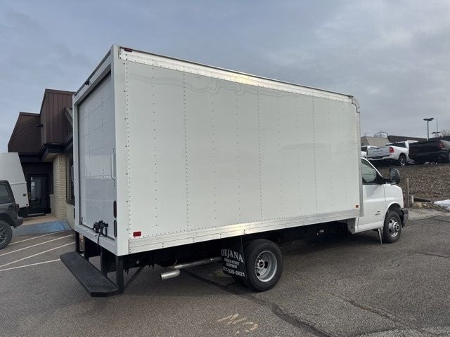 2025 GMC Savana Cutaway 4500 4500 Van