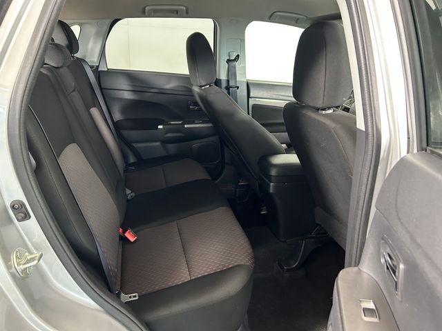 2019 Mitsubishi Outlander Sport 2.0 ES