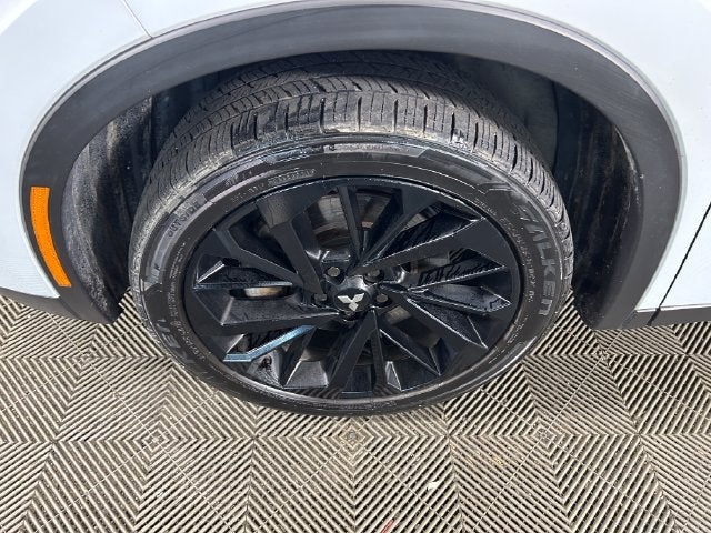 2023 Mitsubishi Outlander SE Black Edition
