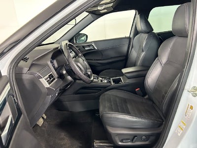 2023 Mitsubishi Outlander SE Black Edition