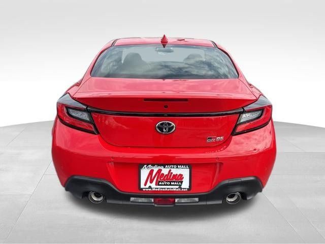 2022 Toyota GR86 .