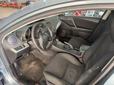 2013 Mazda Mazda3 i Sport