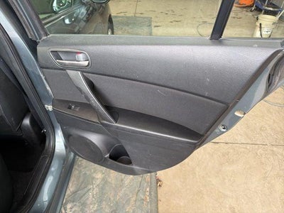 2013 Mazda Mazda3 i Sport