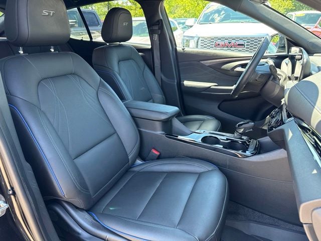 2025 Buick Envista Sport Touring