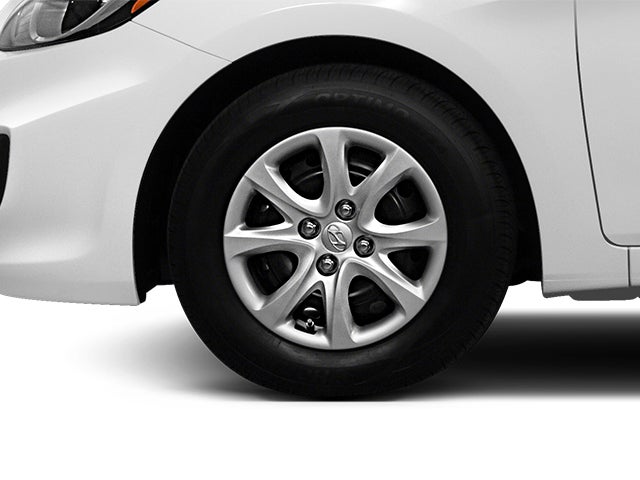 2013 Hyundai Accent SE