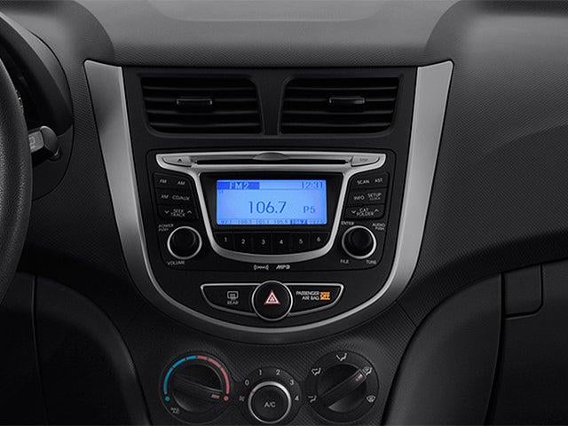 2013 Hyundai Accent SE